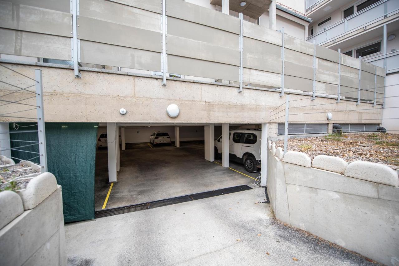 Lovely Apartman- Free Parking Pécs Exterior foto